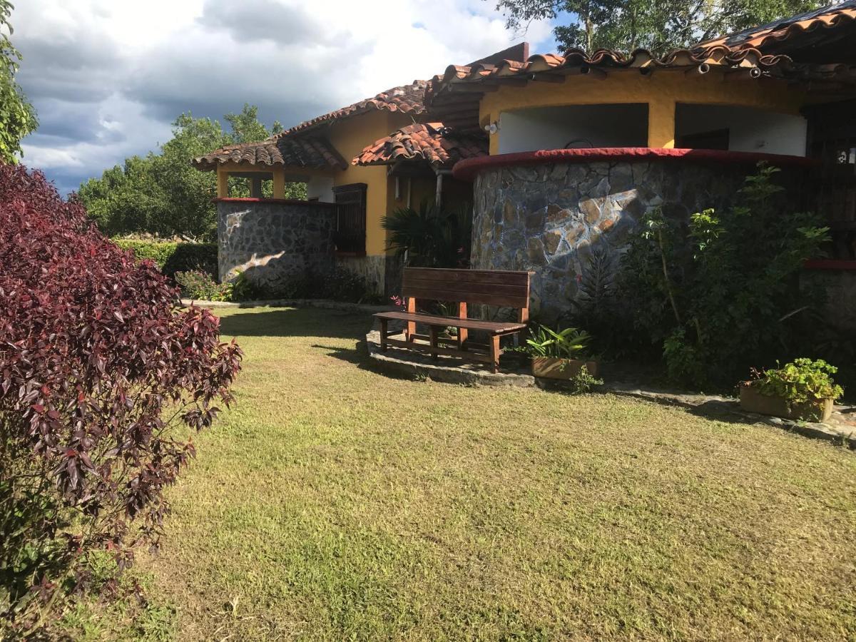 Hotel del Campo Quimbaya Exterior foto