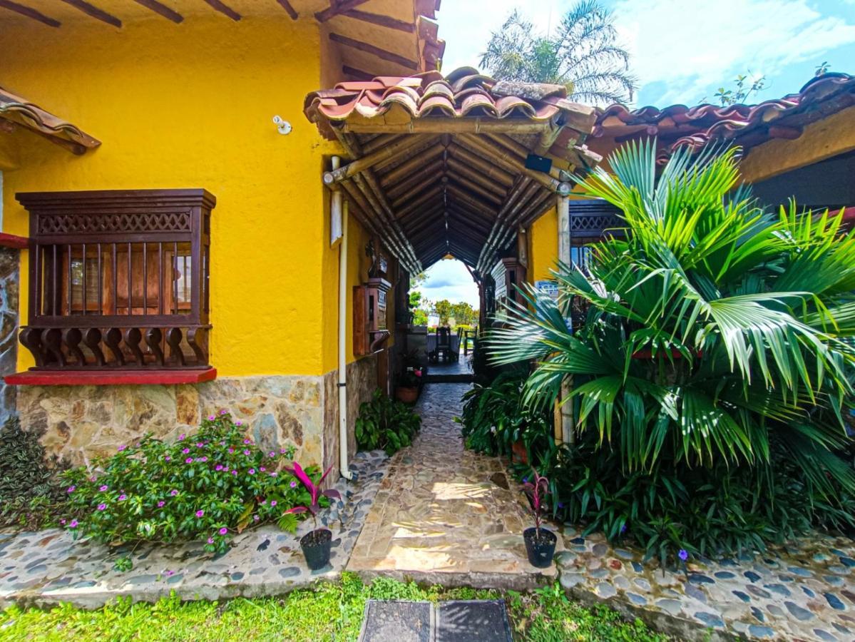 Hotel del Campo Quimbaya Exterior foto